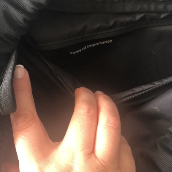 Lululemon backpack go lightly 26L rucksack messy - Picture 13 of 16